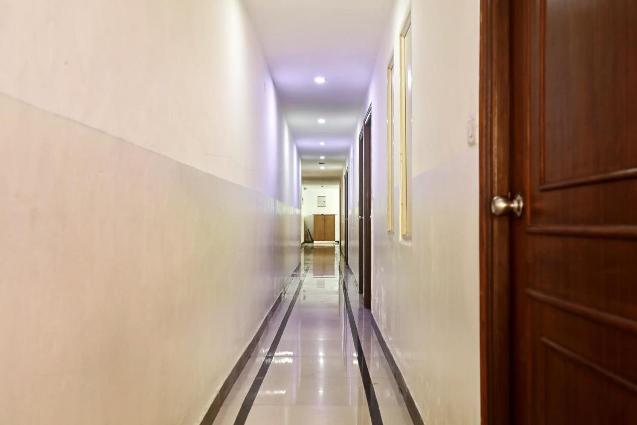 Oyo 44065 Sri Krishna Nilaya Hotel Bangalore Exterior photo